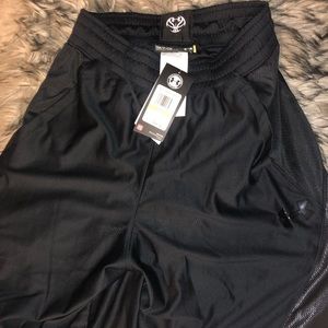 Underarmour shorts